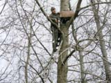 Bagolyodu_felszerelese_Kenderfoldek_2004